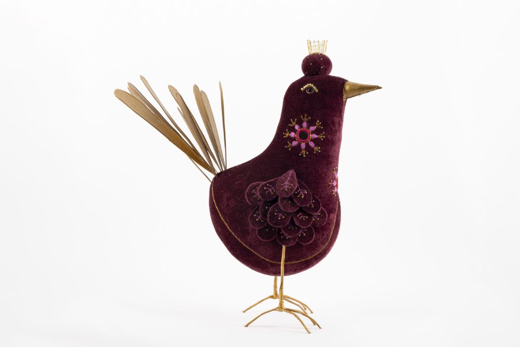 Handmade Burgundy&Gold Velvet Bird - Featured Image Handmade Burgundy&Gold Velvet Bird - Image 1