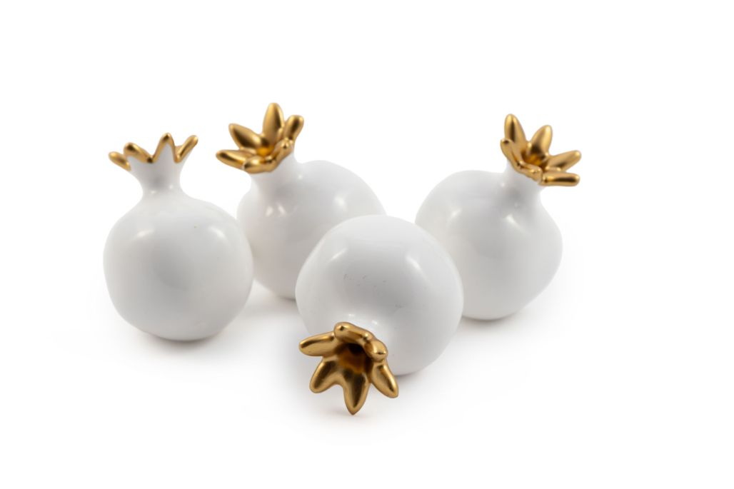 White Small Ceramic Pomegranate - Featured Image White Small Ceramic Pomegranate - Image 1