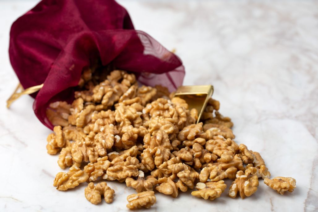 Walnut Iranian - Featured Image Walnut Iranian - Image 1