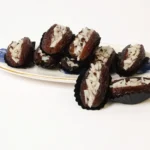 Dates With Nuts (Coconut Crunchy)