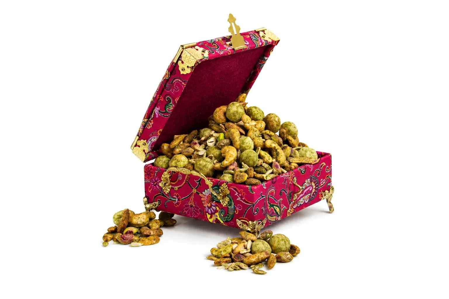 f98279c1-4ff9-4084-9d3e-e6bd5904776e Premium Zaatar Mixed Nuts savory roasted nut mix