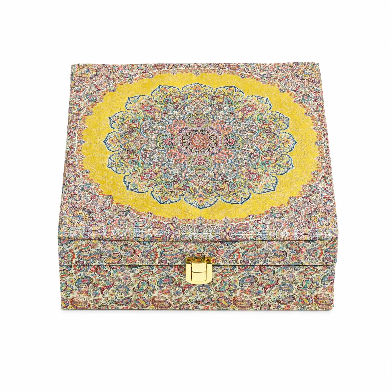 yellow silk box22-22 Luxury Nuts Gift Box Dubai Yellow Silk Design 22×22 cm